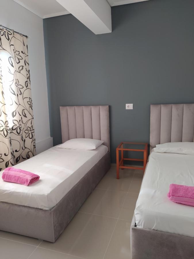 Hotel Elisabet Саранда Экстерьер фото