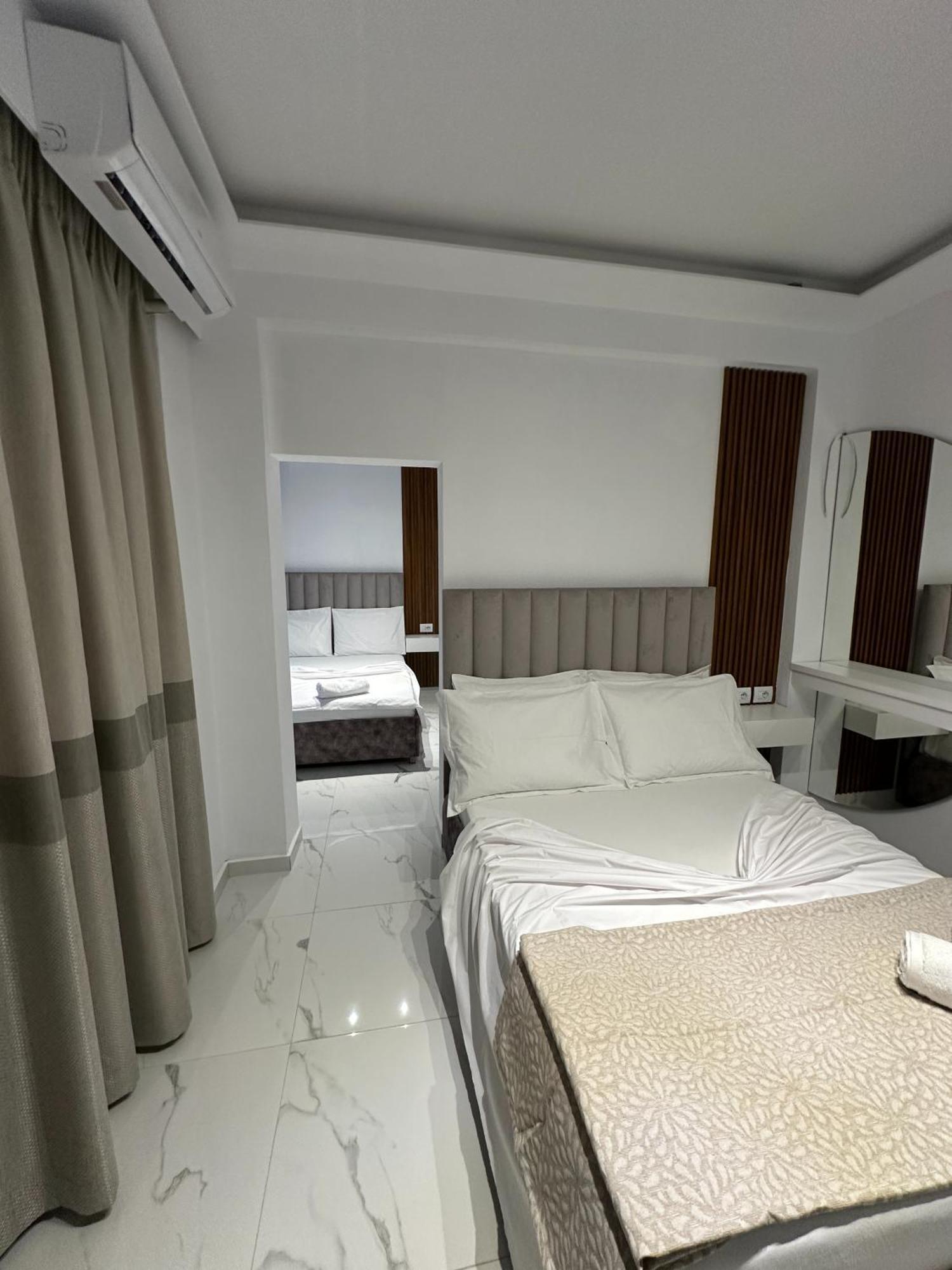 Hotel Elisabet Саранда Экстерьер фото